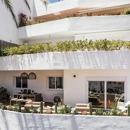 Super Stylish In Fantastic Location Apartment Marbella