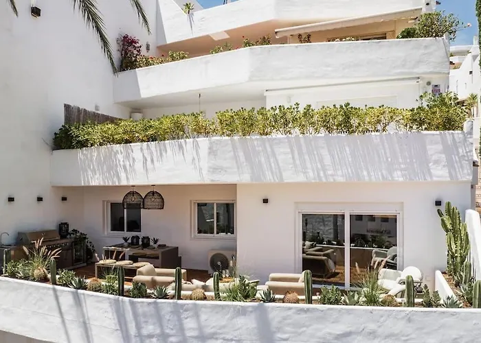 Super Stylish In Fantastic Location Apartament Marbella