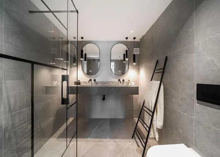 Super Stylish In Fantastic Location Marbella